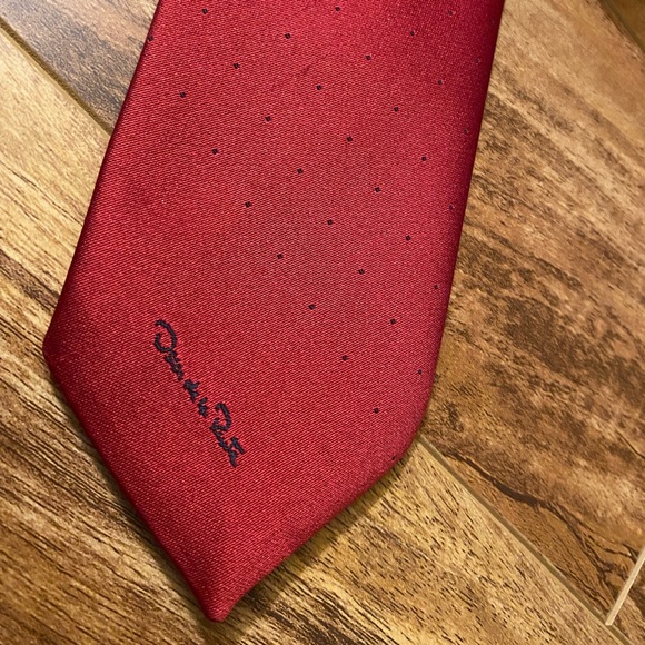 ❤️ Oscar de la Renta Necktie - Picture 2 of 5